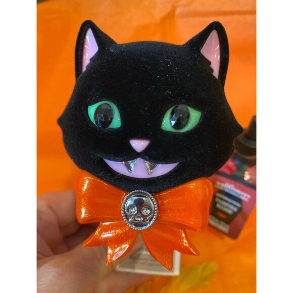 Bath & Body Works Halloween Spooky Kitty Wallflower Plug -Scent Control & Refill - Picture 6 of 9